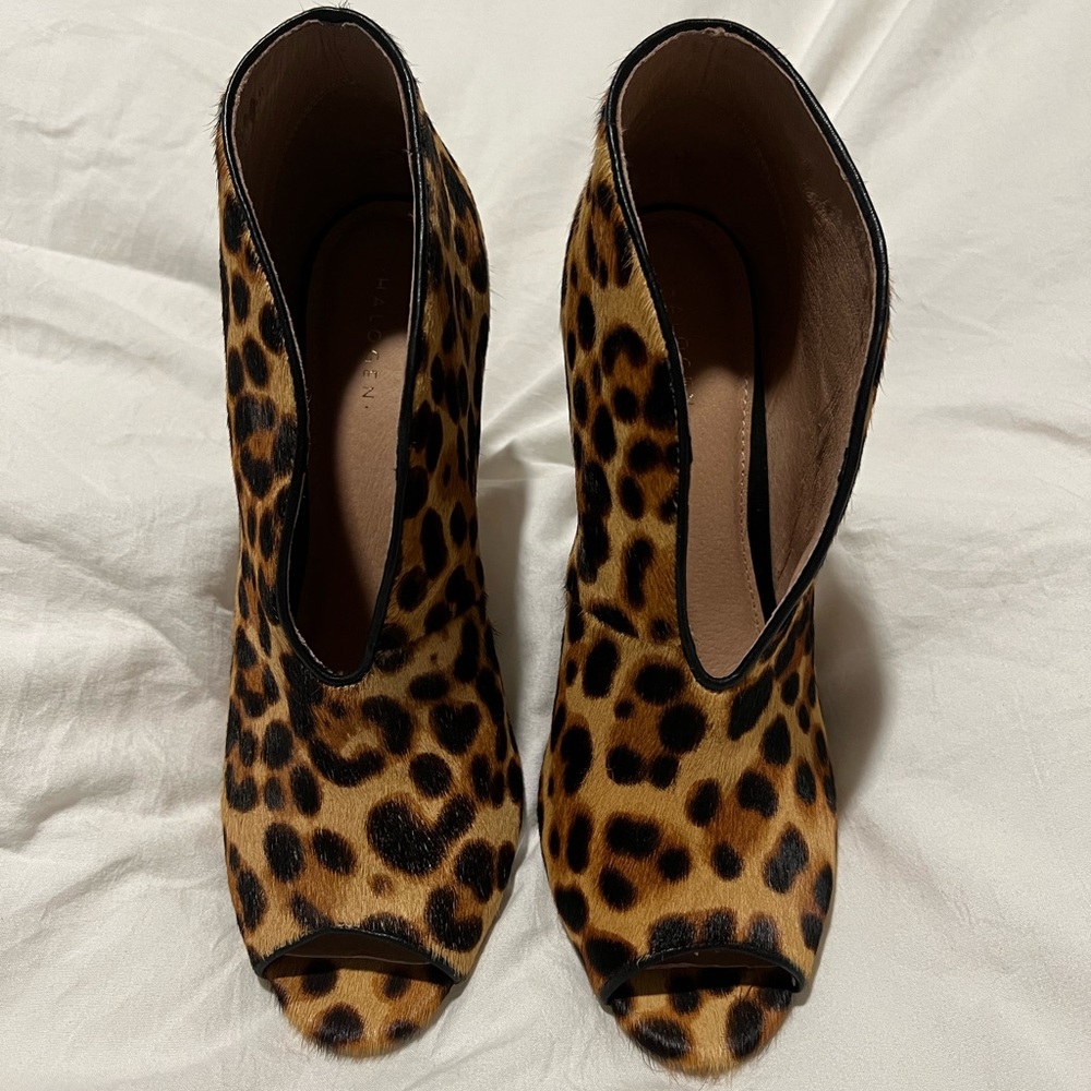 Halogen Leopard Peeptoe Lumps. 100% real calf hair